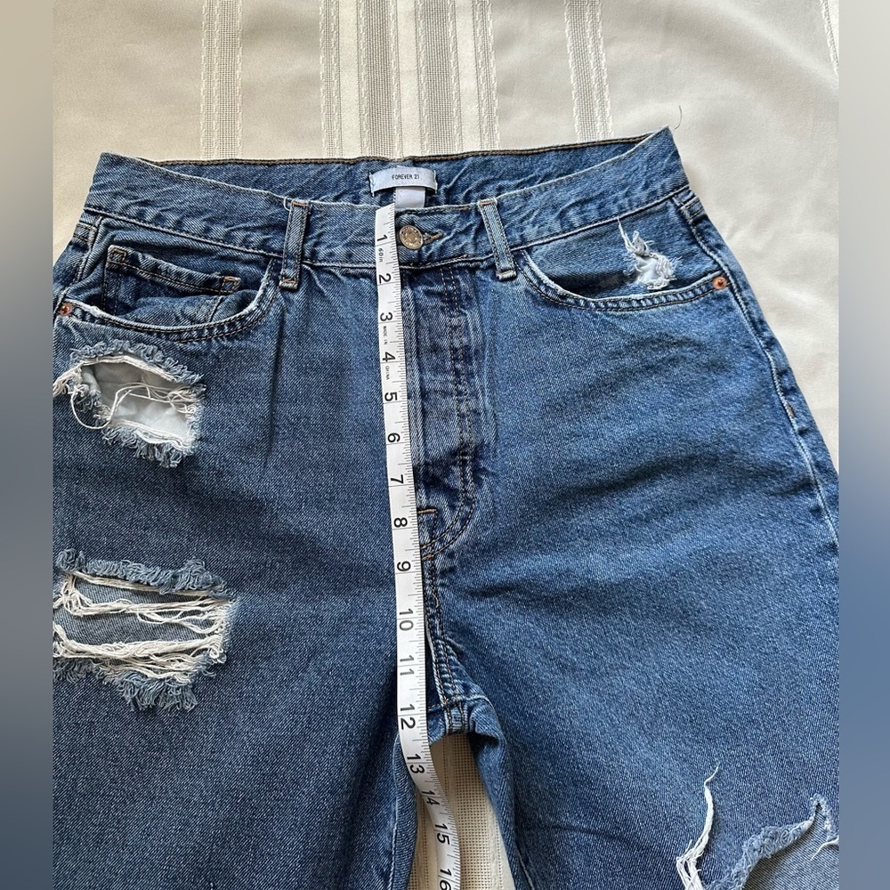 Forever 21 Women's Relaxed Blue Distressed Jeans - Picture 8 of 14